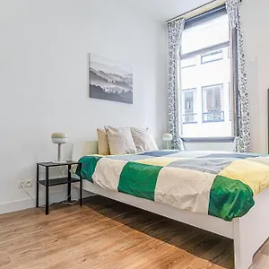 Apartamento Spacious Shared 5br In The Heart Of, Gante